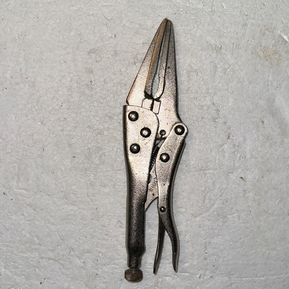 Pro Series Locking Pliers - Picture 6 of 9